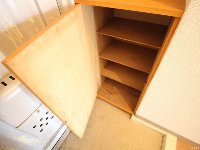 物件内観写真18　(収納)
