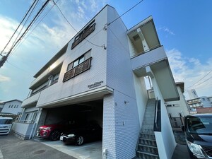 リノリノアパートメント西原外観写真