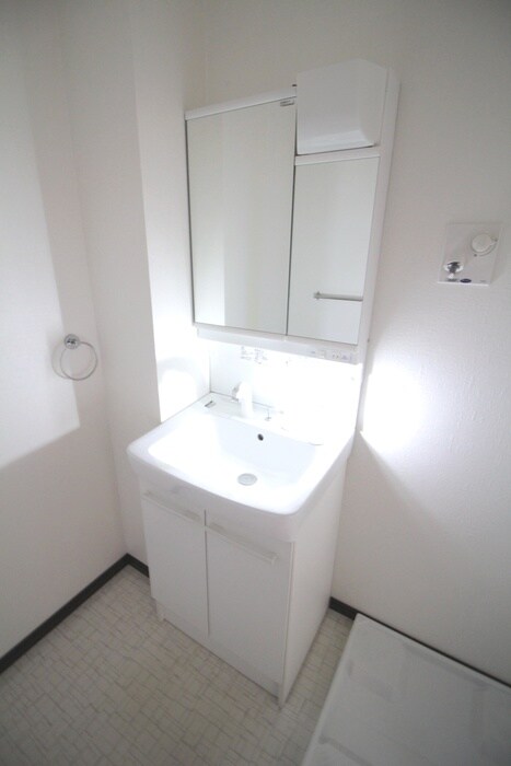 物件内観写真11　(洗面)