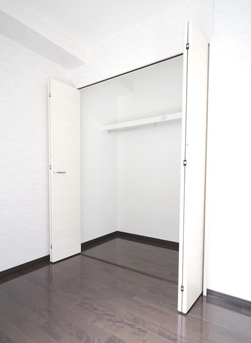 物件内観写真13　(収納)