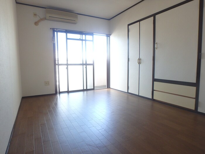 物件内観写真16　(内観写真)