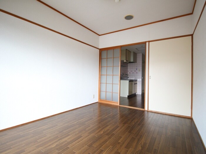 物件内観写真7　(居室)