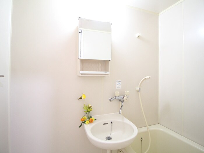 物件内観写真11　(洗面)