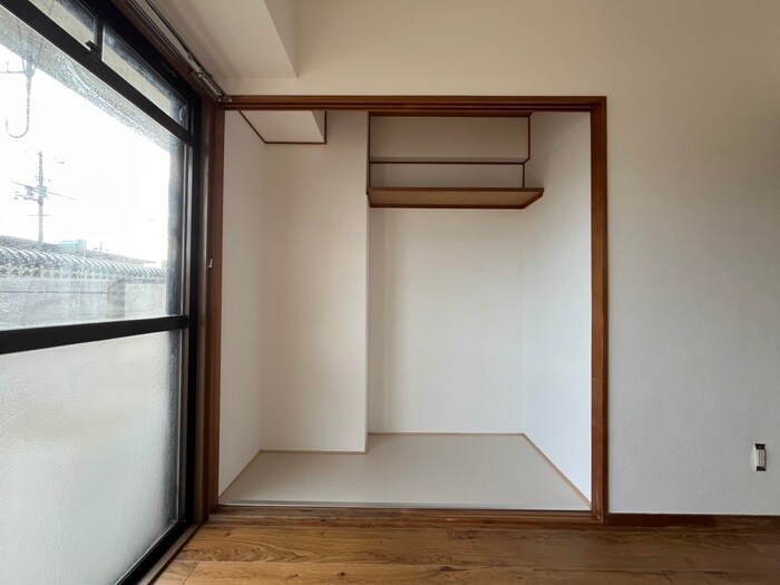 物件内観写真11　(収納)