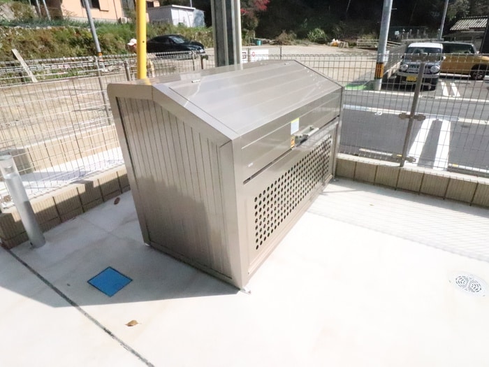 物件外観写真4　(建物設備)