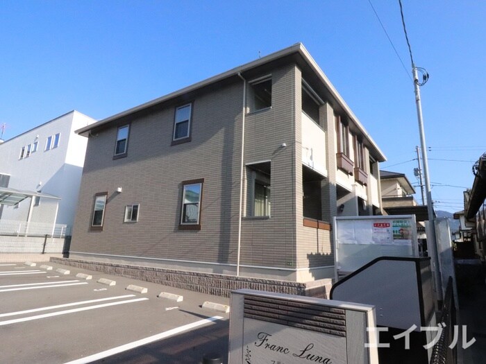フラン　ルーナの物件外観写真