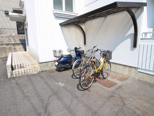 駐輪場