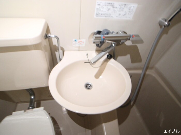 物件内観写真10　(洗面)