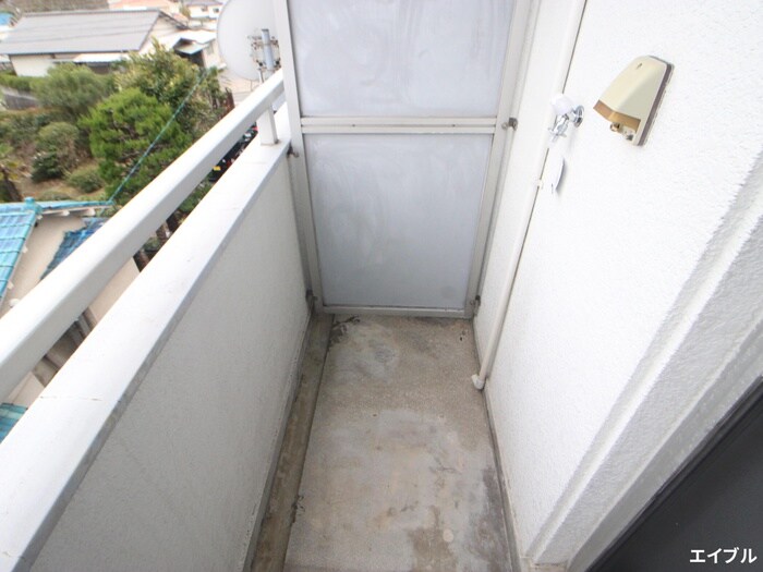 物件内観写真12　(洗濯機置場)