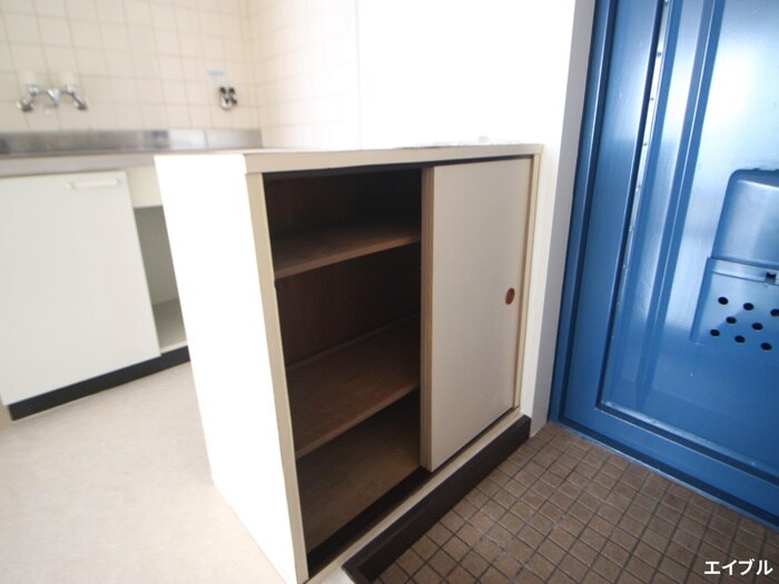 物件内観写真17　(靴箱)