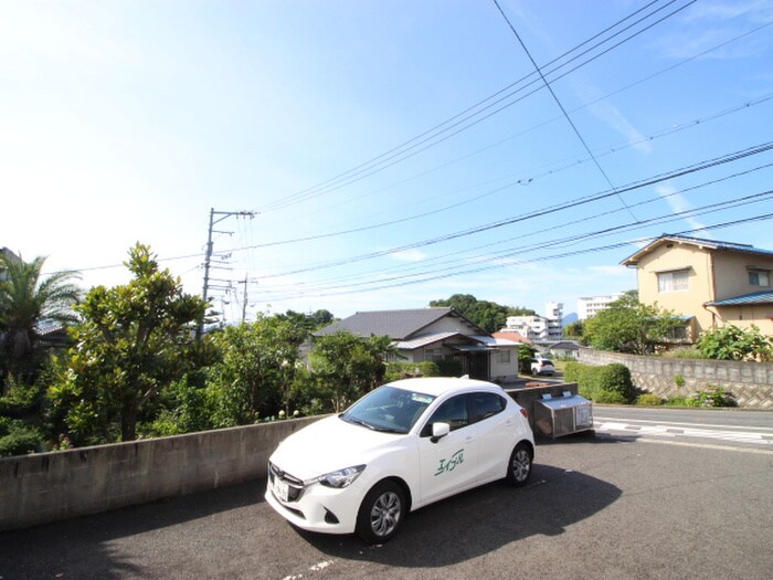 物件内観写真22　(室内からの展望)