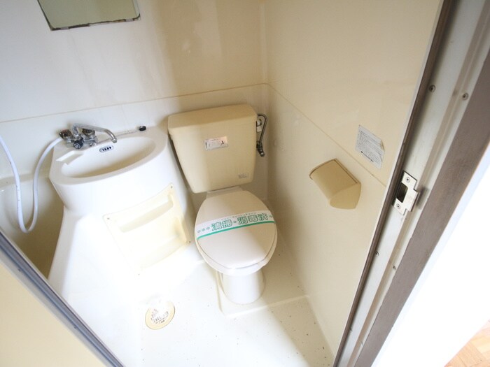 物件内観写真10　(トイレ)