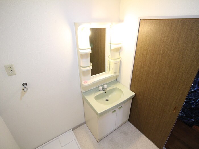 物件内観写真11　(洗面)