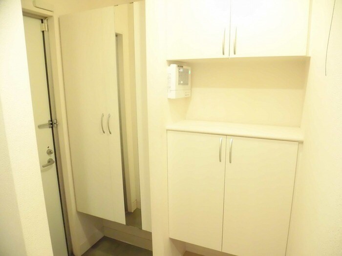 物件内観写真12　(靴箱)