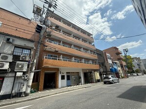 三篠坂本ビル外観写真