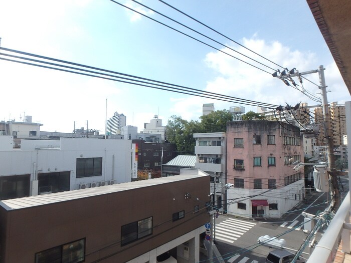 三篠坂本ビルの室内からの展望