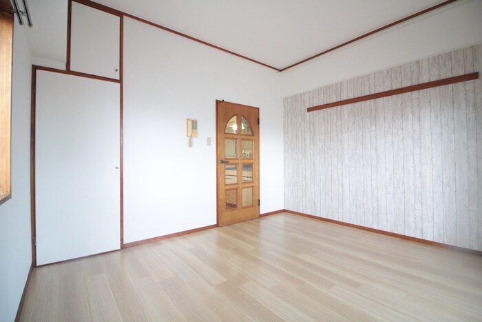 物件内観写真19　(居室)