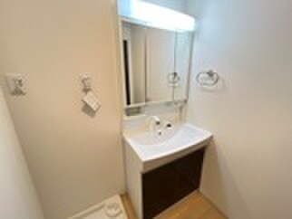 物件内観写真11　(洗面)