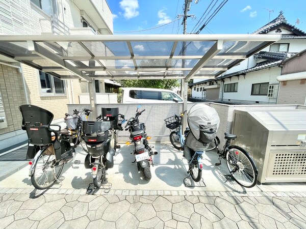駐輪場