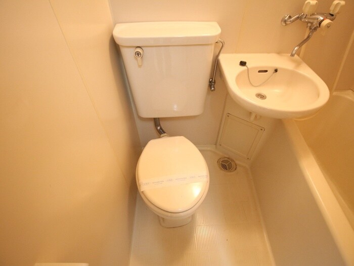 物件内観写真10　(トイレ)