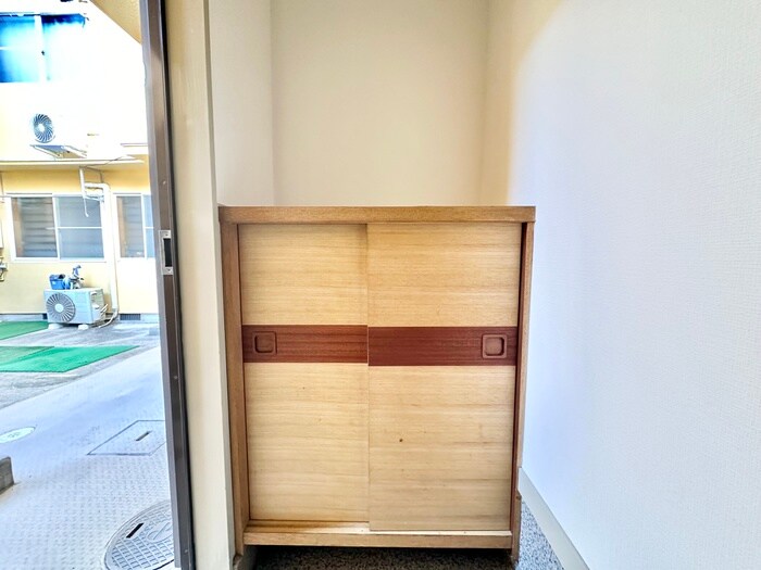 物件内観写真16　(靴箱)
