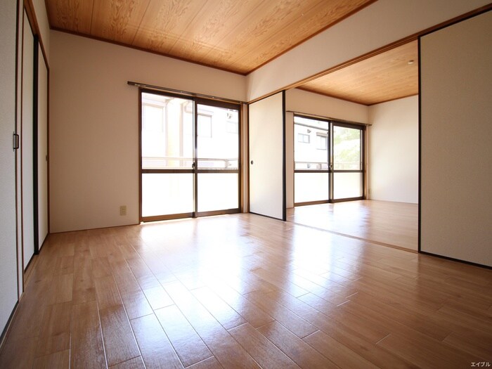 物件内観写真8　(居室)