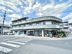 BAZAREZ（バザレ）外観写真