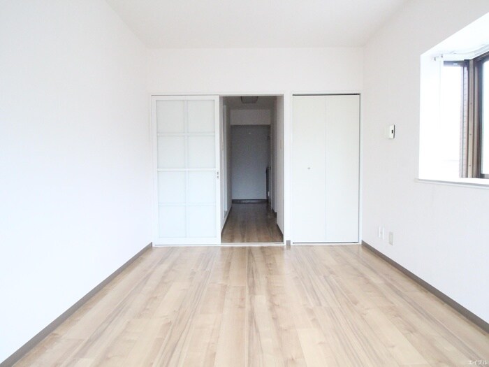 物件内観写真21　(居室)