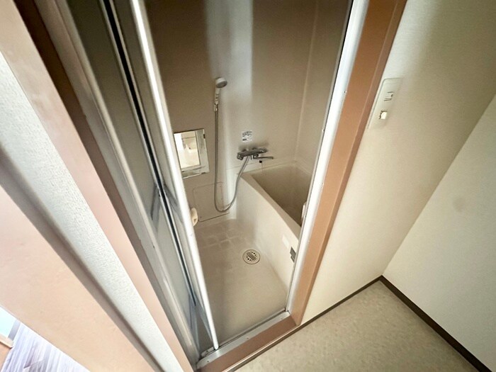 物件内観写真9　(バス／シャワールーム等)