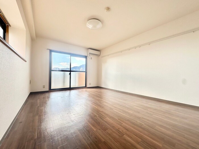 物件内観写真14　(居室)