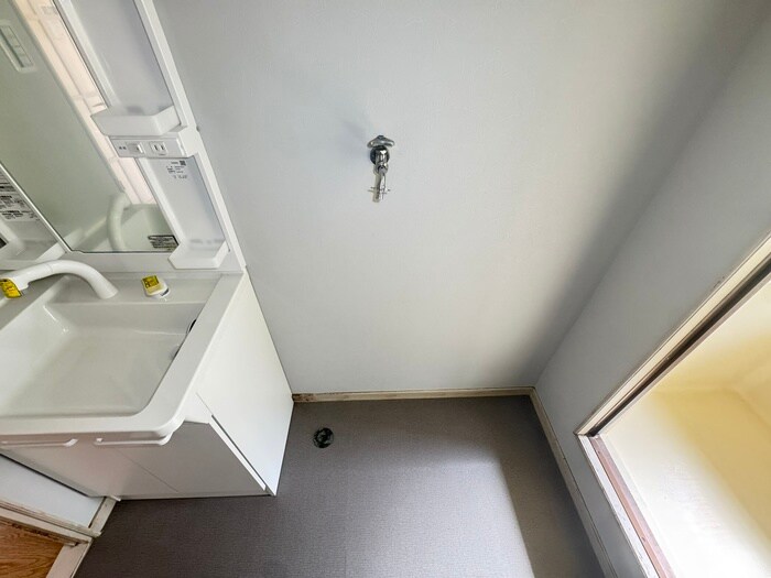 物件内観写真22　(洗濯機置場)