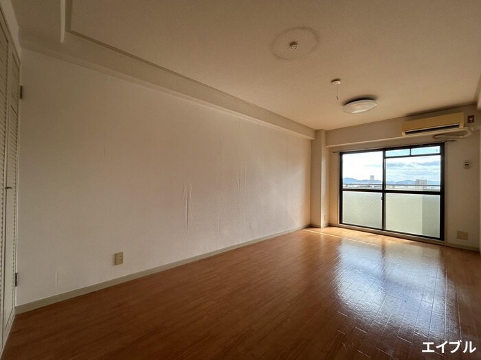 物件内観写真9　(居室)