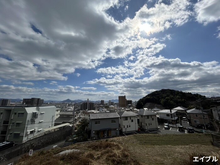 物件内観写真22　(室内からの展望)