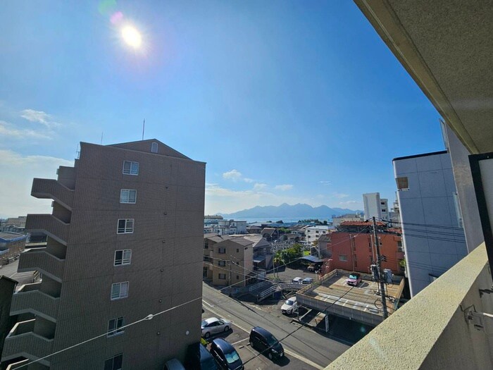 物件内観写真20　(室内からの展望)