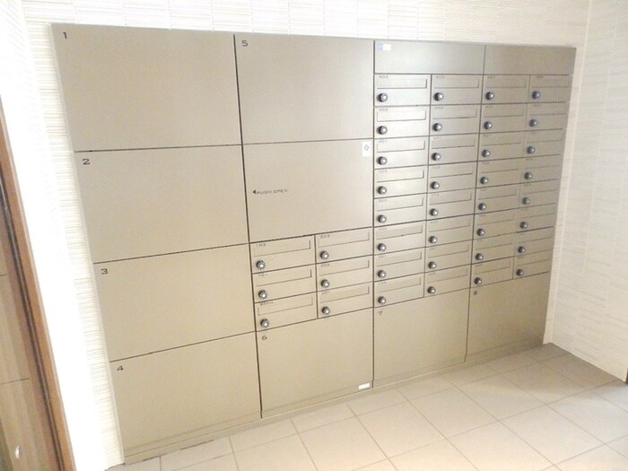 物件外観写真5　(建物設備)