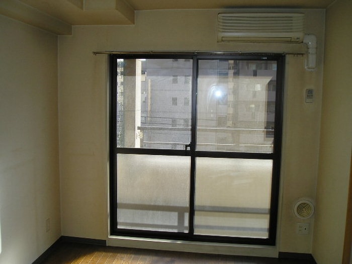 物件内観写真12　(居室)