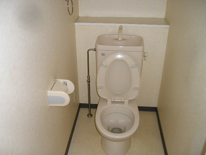 物件内観写真13　(トイレ)