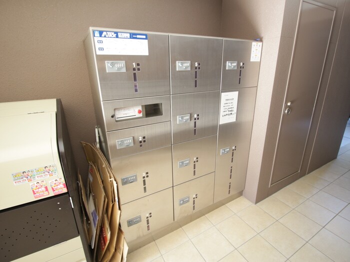 物件外観写真6　(建物設備)