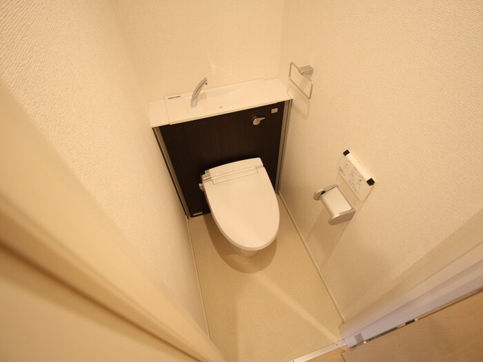 物件内観写真10　(トイレ)