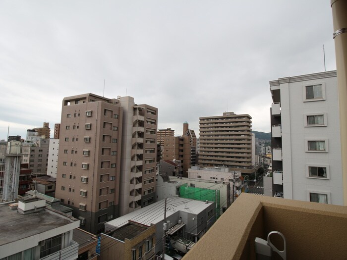 物件内観写真14　(室内からの展望)