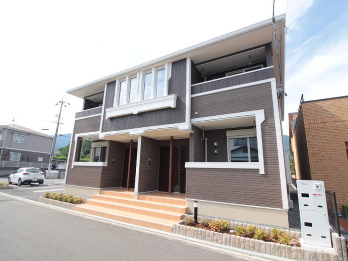 物件外観写真6　(外観写真)