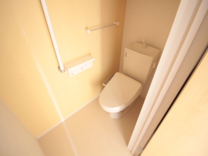 物件内観写真11　(トイレ)