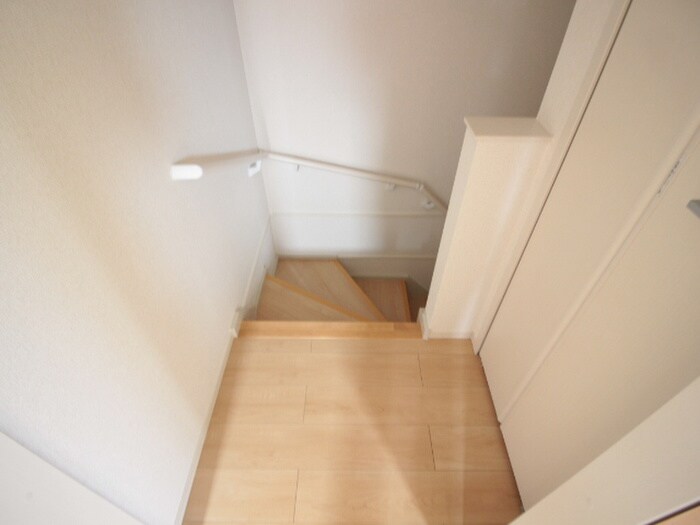 物件内観写真17　(廊下)