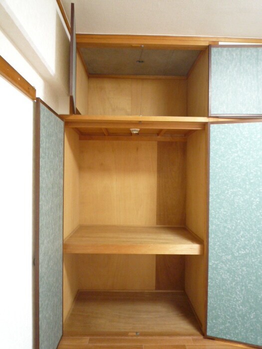物件内観写真9　(収納)
