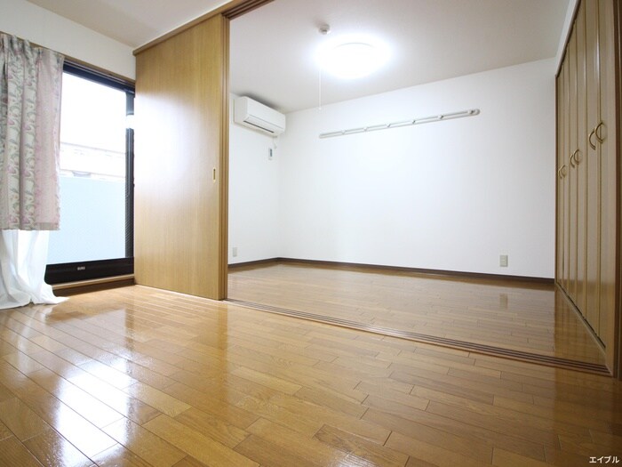 物件内観写真17　(居室)