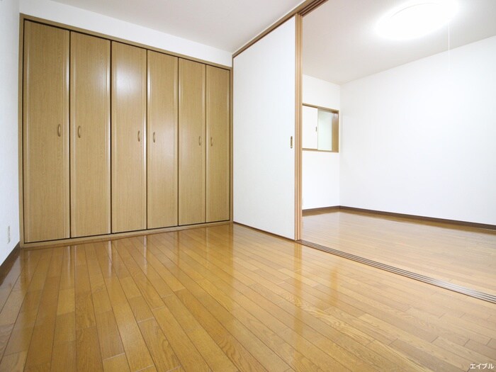 物件内観写真19　(居室)