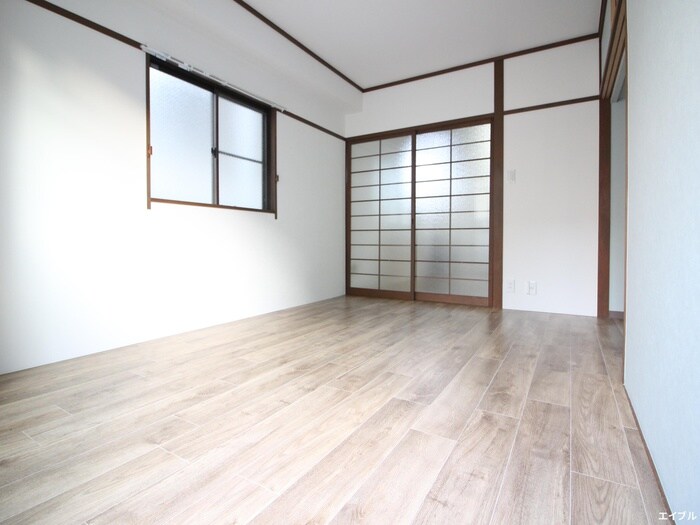 物件内観写真7　(居室)