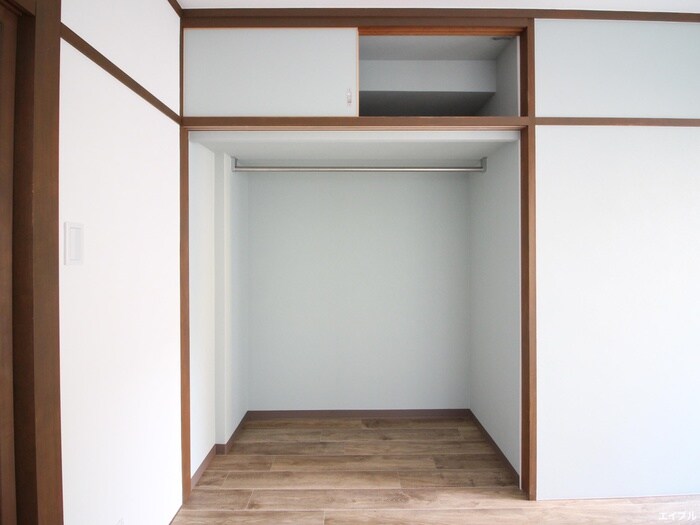 物件内観写真11　(収納)