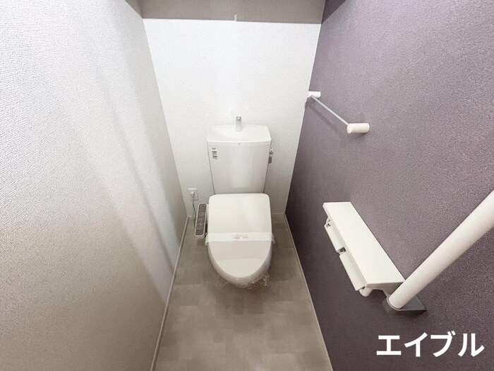 物件内観写真13　(トイレ)