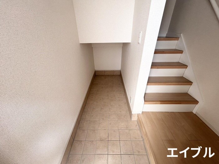 物件内観写真20　(玄関)